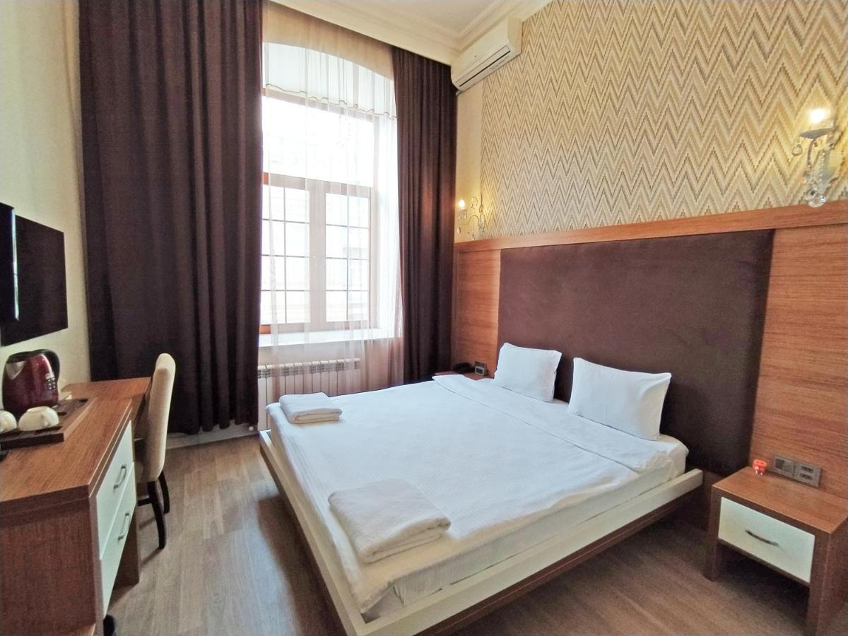 Solo Hotel On Nizami Street Baku Exterior foto